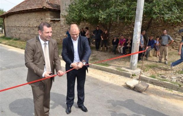 Meštani sela  Grnčara dobili nove asfaltirane  puteve
